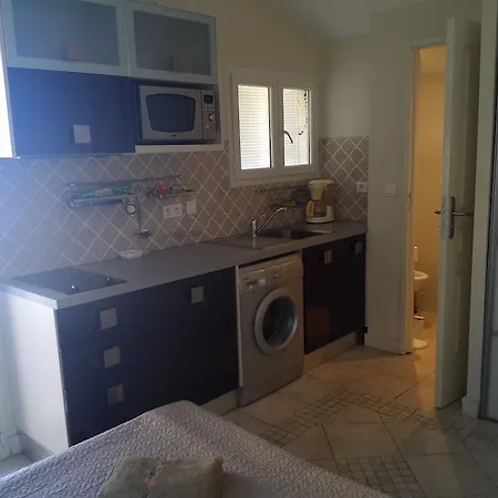 ゲストハウス Patrizia 4*